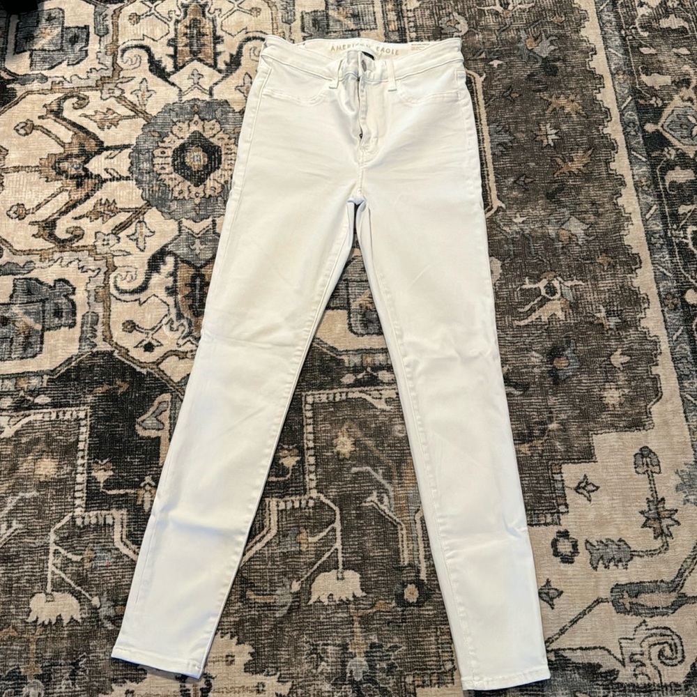 American Eagle Super Hi-Rise Jegging size 6